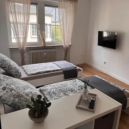 Stadtnest - Stilvoll & Zentral דירה מאיין