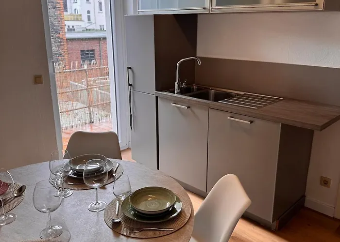 公寓 Stadtnest - Stilvoll & Zentral 马延